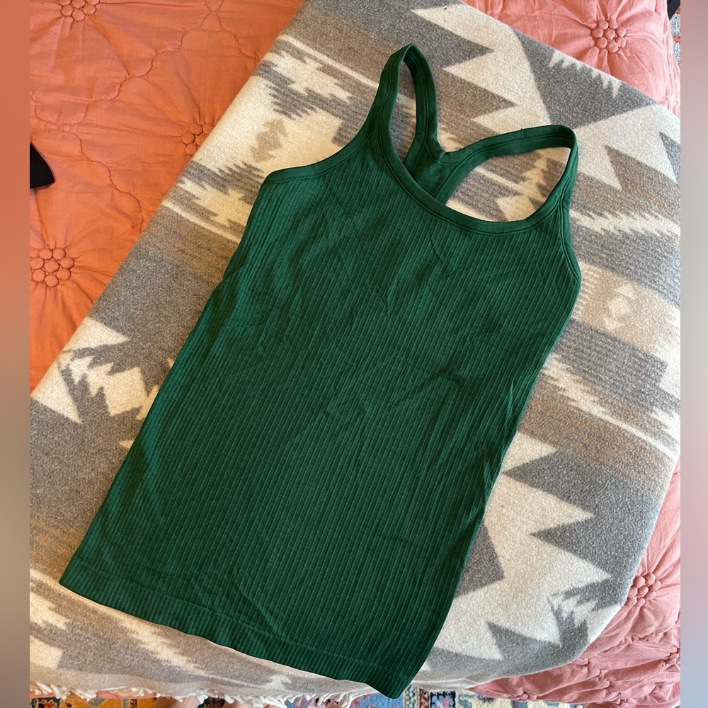 Lululemon Ebb to Street tank size 4.